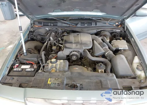 2005 Mercury Grand Marquis Gs из США, поврежденный, VIN 2MEFM74WX5X660043